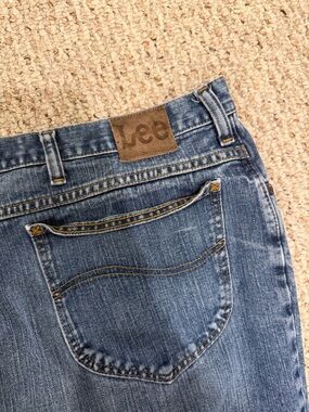 Lee Regular Fit Straight Leg Jeans 100% Cotton Size 46x30 Men's Blue Denim